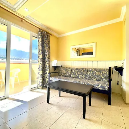 Апартаменты Apartamento Junto Al Mar, Con Balcon, En Playa Jardin Puerto De La Cruz *