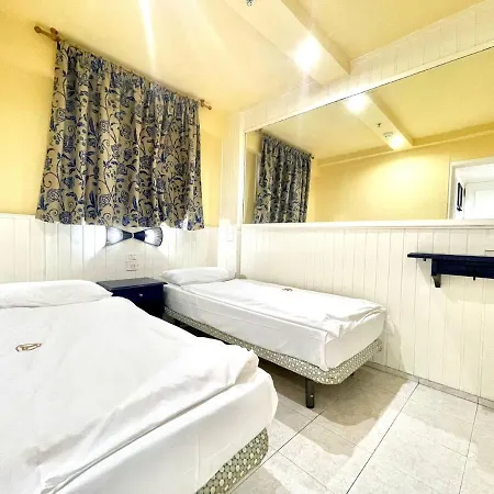 Апартаменты Apartamento Junto Al Mar, Con Balcon, En Playa Jardin Puerto De La Cruz *