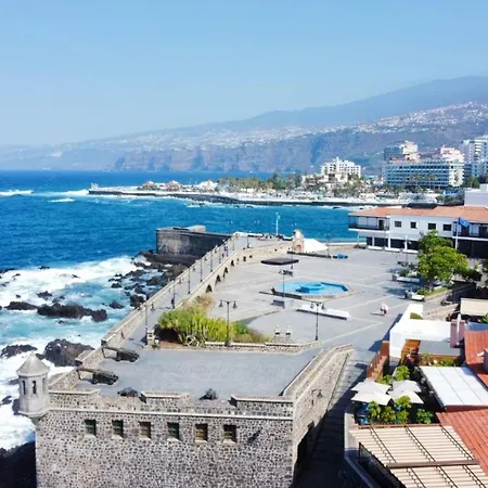 Апартаменты Apartamento Junto Al Mar, Con Balcon, En Playa Jardin Puerto De La Cruz